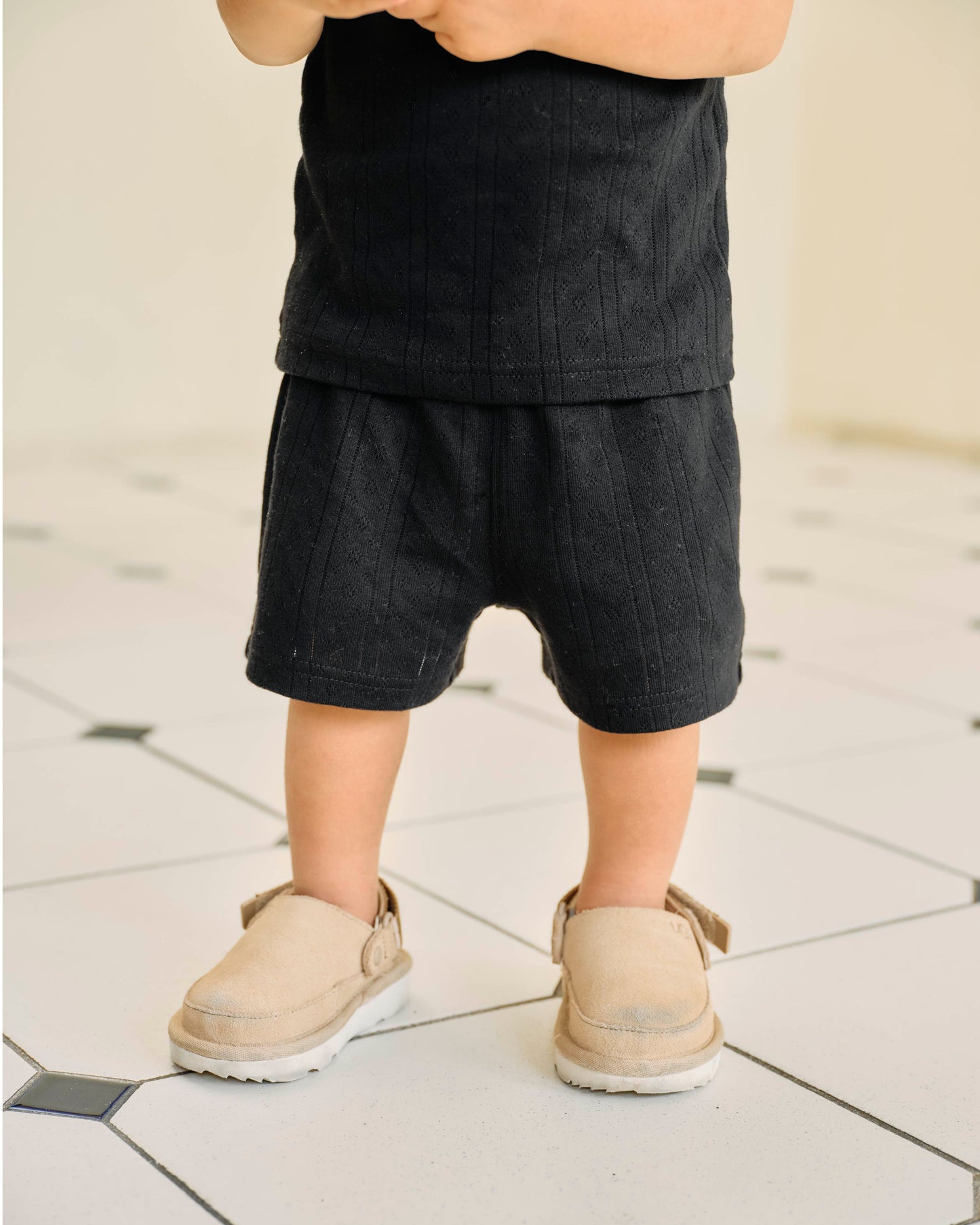 eyelet summer setup black